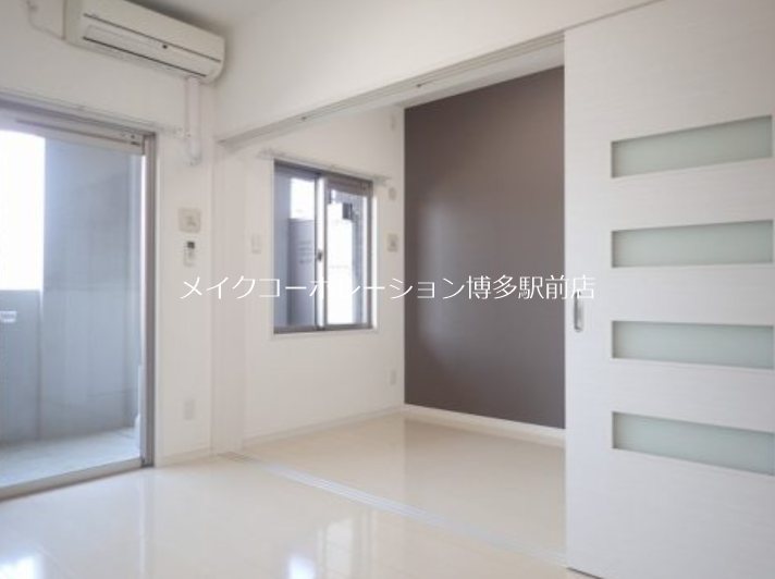 ラファセルフィーナ天神 ベランダ