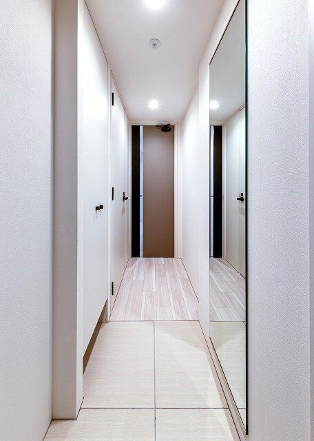 quador西新城西 玄関