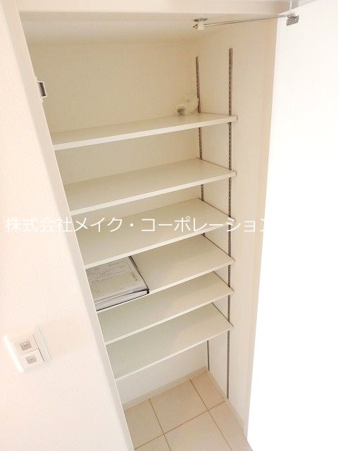 玄関 ステイツ姪浜駅前 その他9