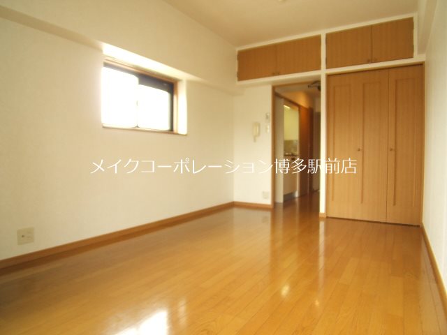 エンクレスト六本松 リビング