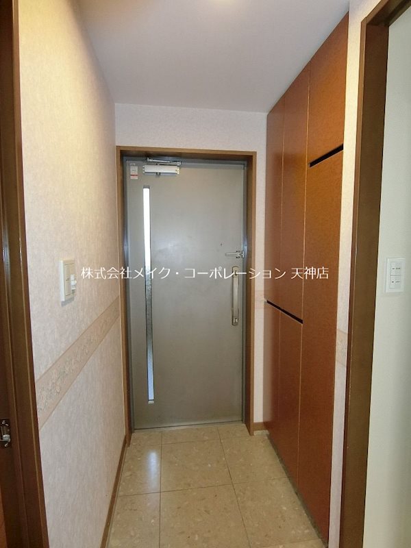 ダイアパレスプライムコート薬院 玄関