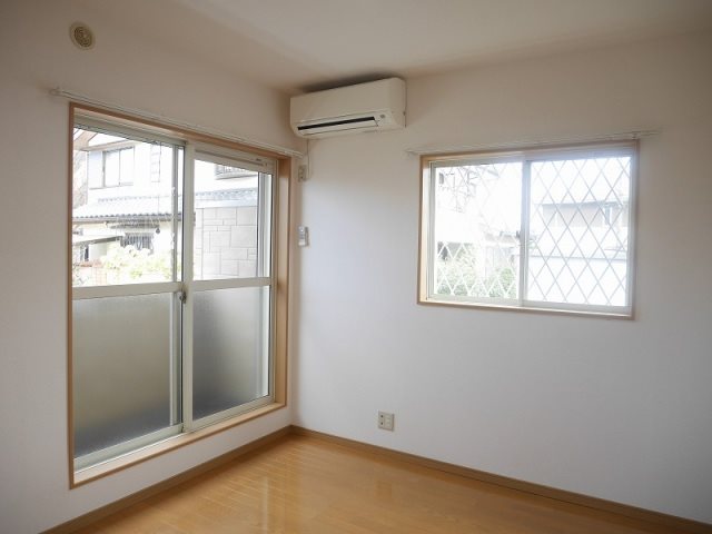 コンフォートベネフィス次郎丸駅前2 その他8