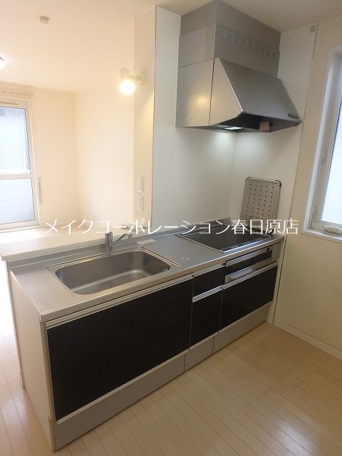 写真は同型タイプ フェリシア キッチン