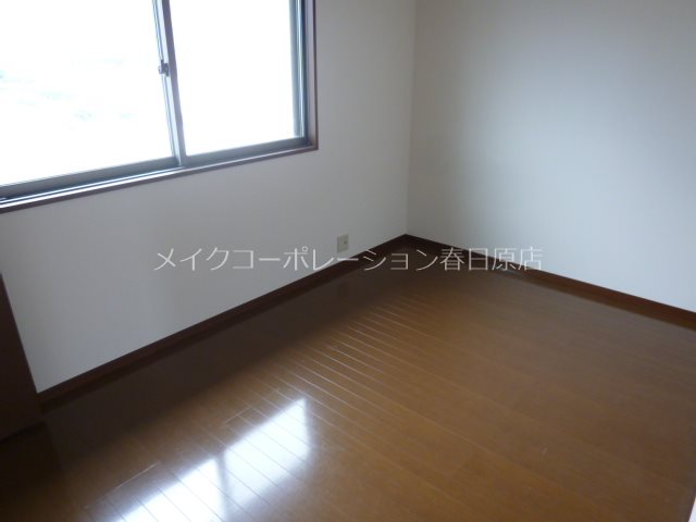 写真は同型タイプ きんもくせい ベッドルーム