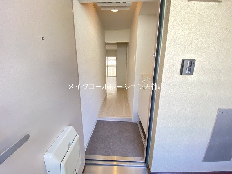 メゾン住吉 玄関