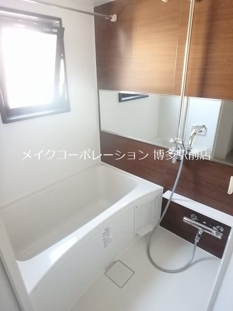 バス LANDIC S4173 風呂画像