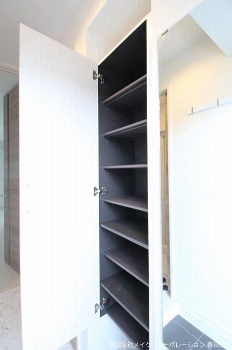 玄関 第5アヴェニュー 玄関