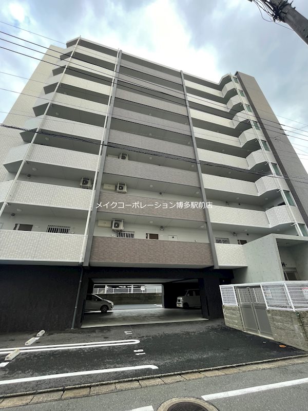 LIBTH博多駅南WEST 外観