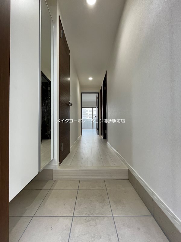 LIBTH博多駅南WEST 玄関