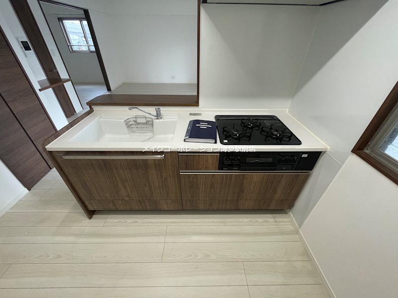 LIBTH博多駅南WEST キッチン