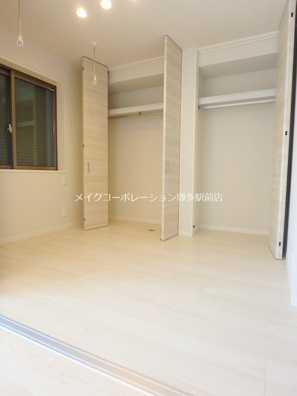 ベッドルーム シャーメゾンスウィート平和 ベッドルーム