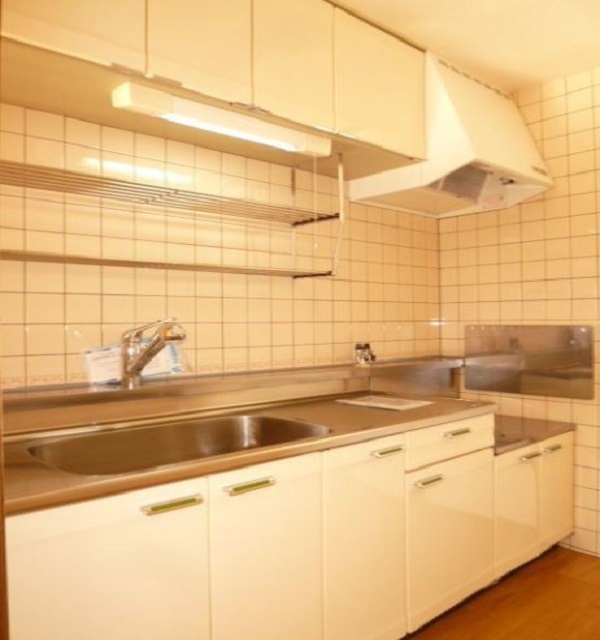 キッチン ファミール忠四郎 キッチン