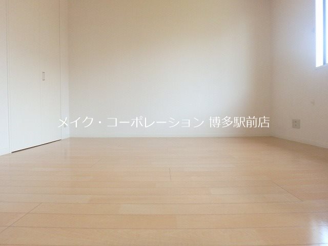 アウロラB棟 ベッドルーム