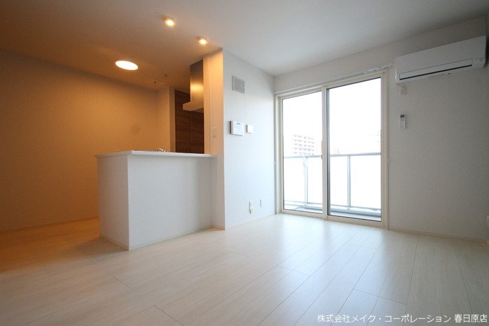 D-room博多駅南弐番館 リビング