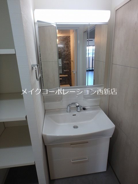 洗面所 ヴィッラ アプリーレ西新南【Fタイプ】 その他2