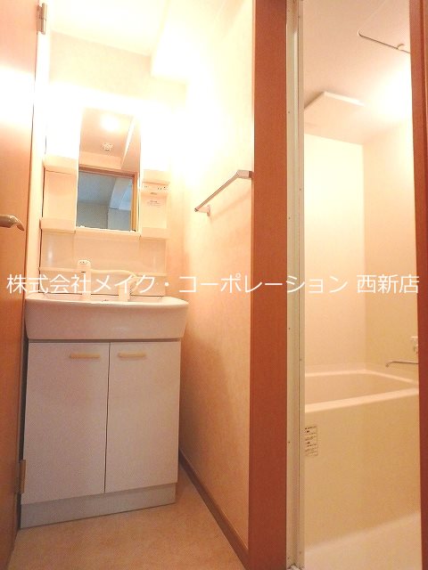 洗面所 ゴールド室見 その他3