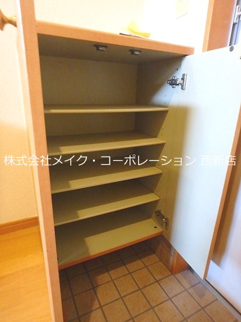 玄関 ゴールド室見 その他8