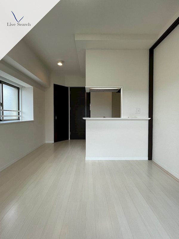 リビング アクタス浄水通り リビング