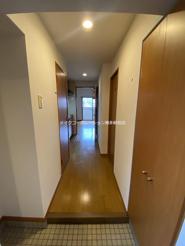 玄関 ローズモントフレア薬院 玄関