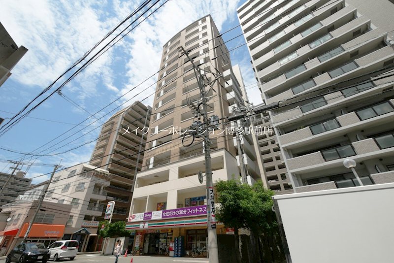 アントゥール薬院 外観