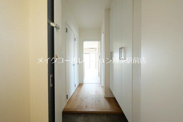 玄関 アントゥール薬院 玄関