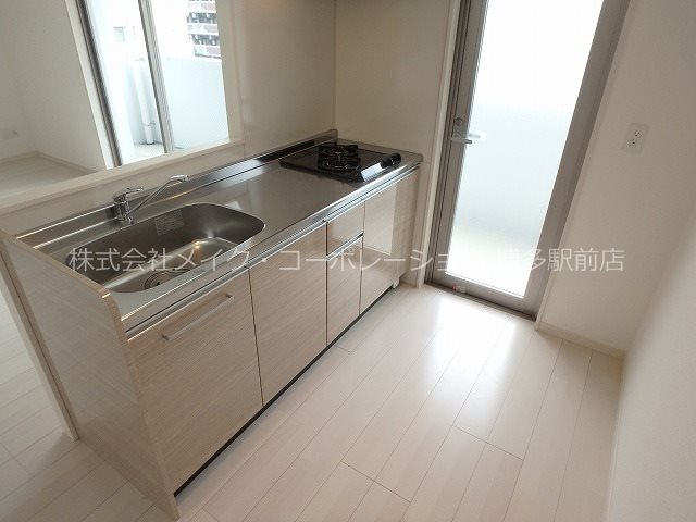 プレディアスタイル博多（旧ヴァンヴェール博多） キッチン