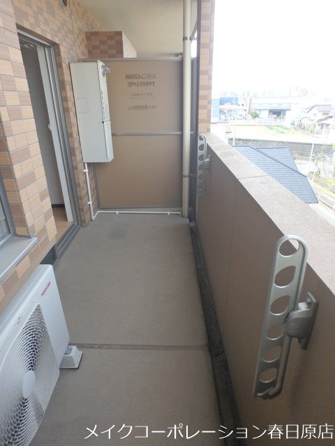 写真は同型タイプ サンパーク板付 ベランダ