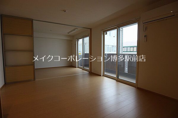 ベランダ リヴェール馬出 ベランダ