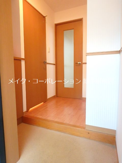 ハディー高砂1番館  玄関