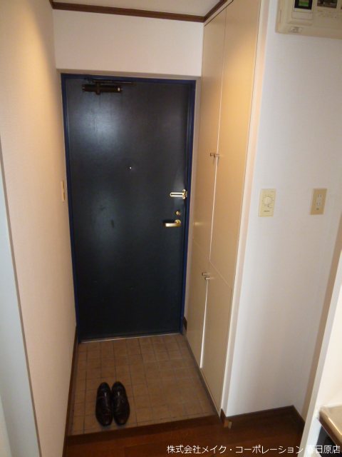 ドミ・エスポワール博多南 玄関