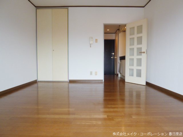 ドミ・エスポワール博多南 リビング