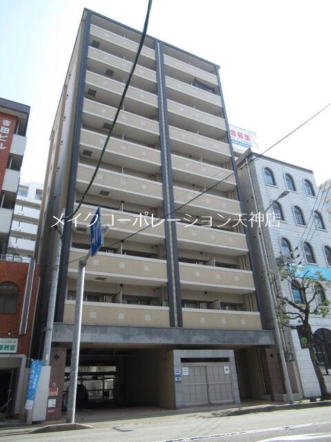 アール六本松駅前 外観