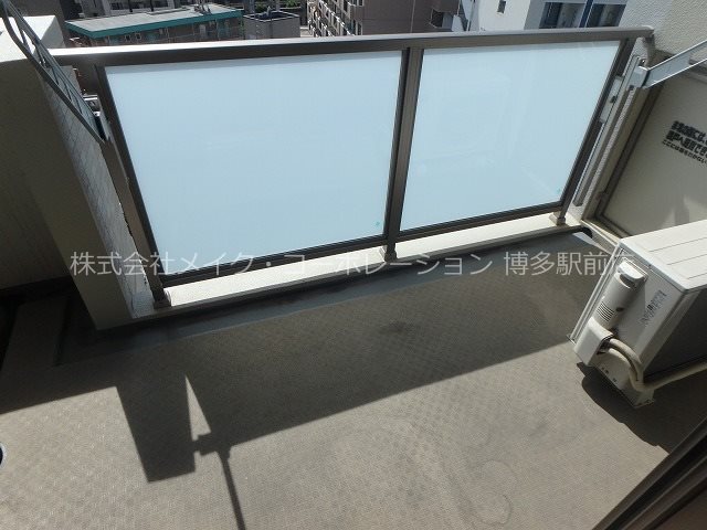※入居中の為別部屋写真使用現状優先 キルンズ博多駅南 ベランダ