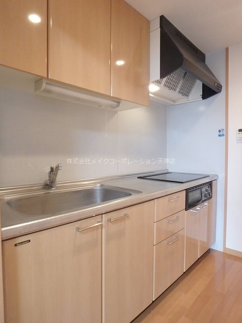 キッチン ボンフル薬院 キッチン