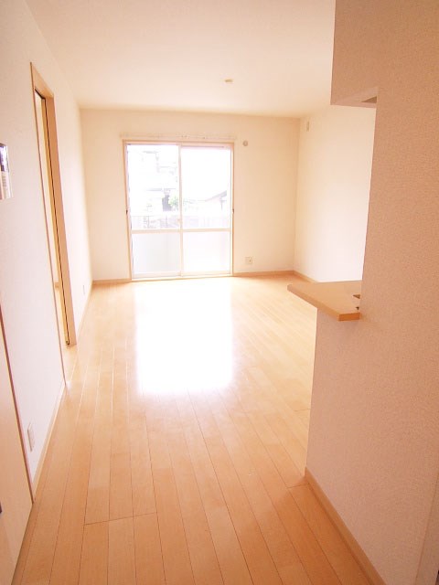 写真は同型タイプ セレッソ若葉台B棟 その他1