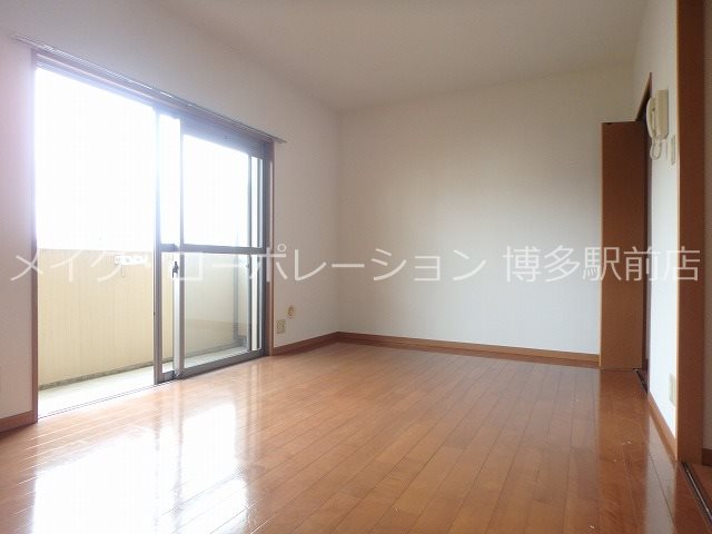 ベッドルーム サンガーデン東光 ベッドルーム