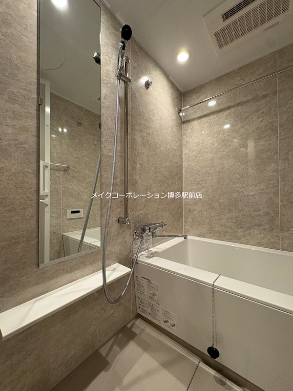 バス エンクレスト博多PARKSIDE 風呂画像