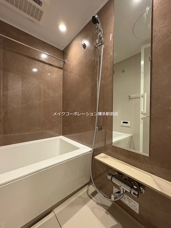 バス エンクレスト博多PARKSIDE 風呂画像