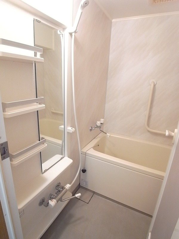 バス ハウスリバーサイドF・OGAWA 風呂画像