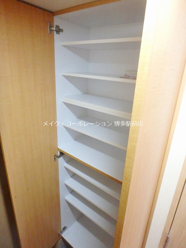 ※同物件別部屋引用です。 エステート・モア・天神マリーナ その他10