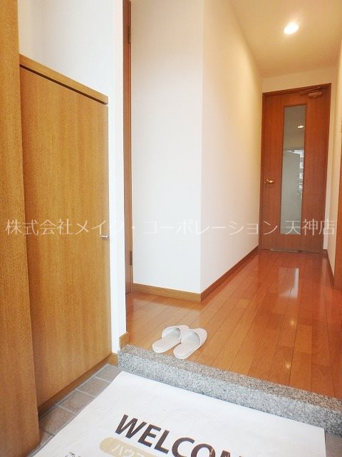 ルガーノ警固  玄関