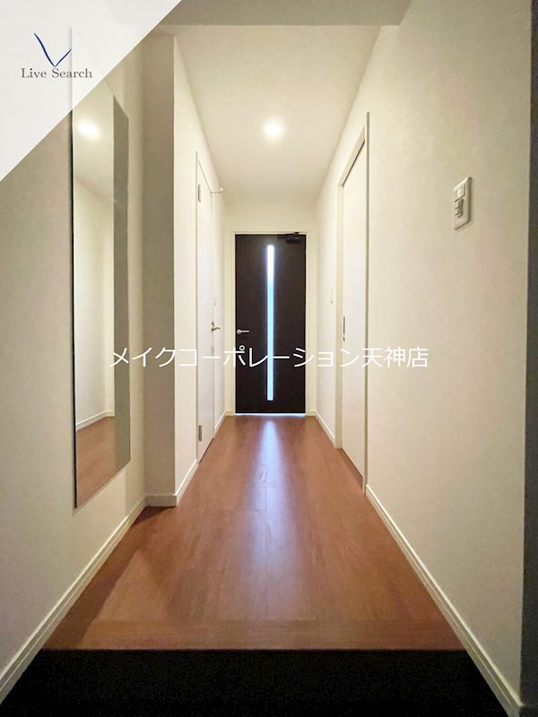 ヴィル・ルーチェ  玄関