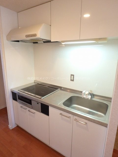 キッチン サヴォイジ・アトリウム キッチン