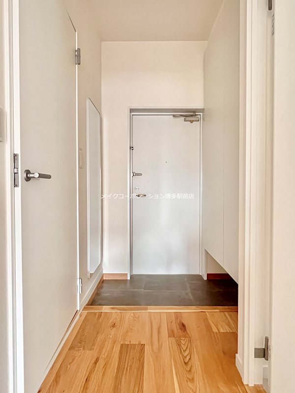 玄関 アントゥール薬院 玄関