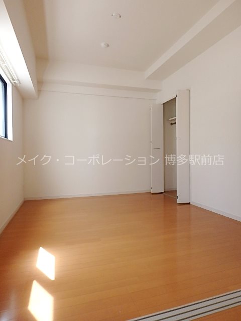 ビータ・コモダ博多 ベッドルーム