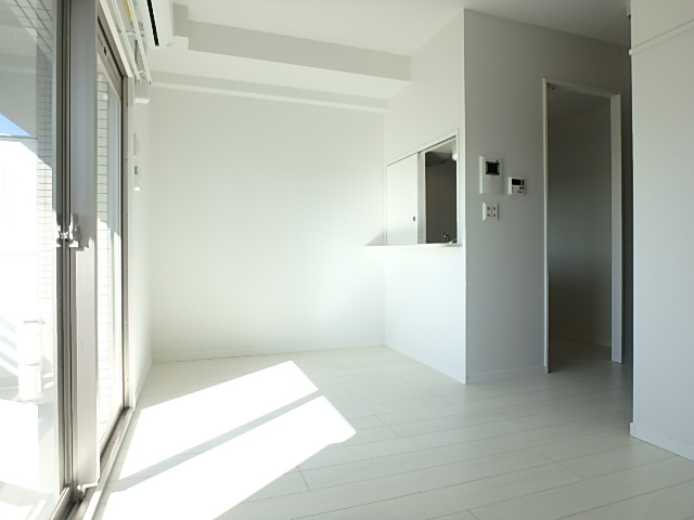 エンクレスト博多Ｒｅｙ リビング