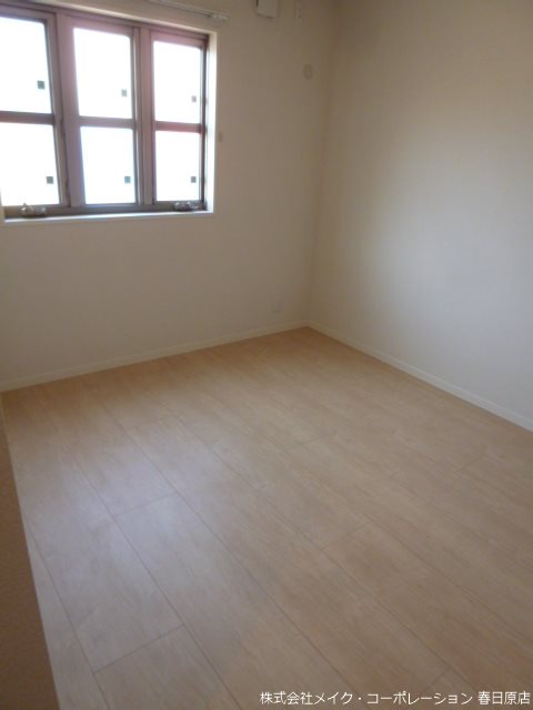 カームネス弥生 ベッドルーム