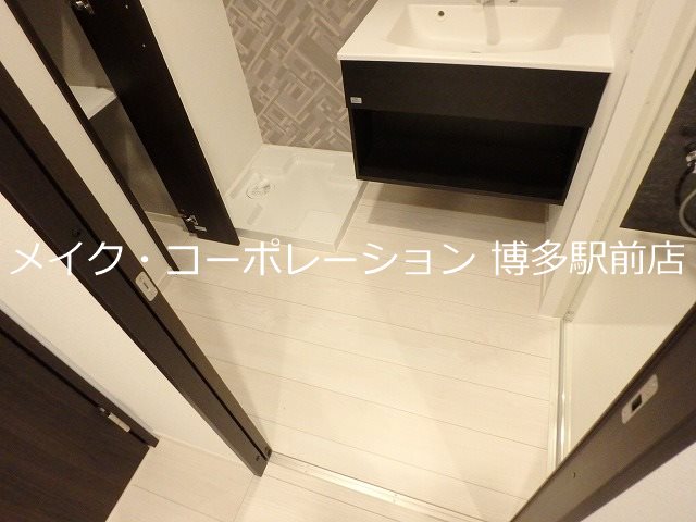 ソレイユルヴァン博多駅南 その他8