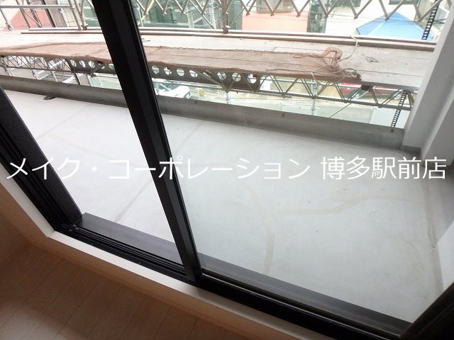 ソレイユルヴァン博多駅南 ベランダ