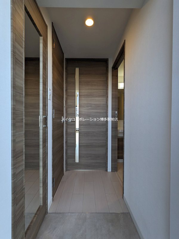 S-RESIDENCE中呉服 玄関